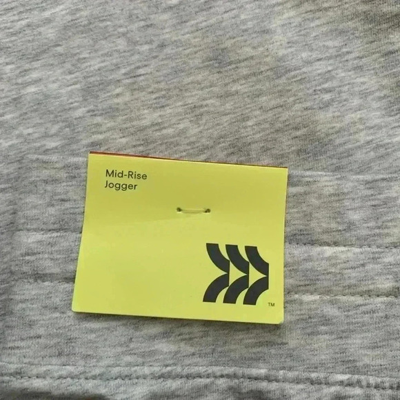 All In Motion Mid Rise Jogger - Picture 5 of 6